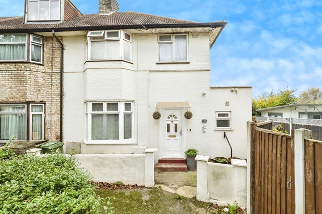 3 bed end terrace house