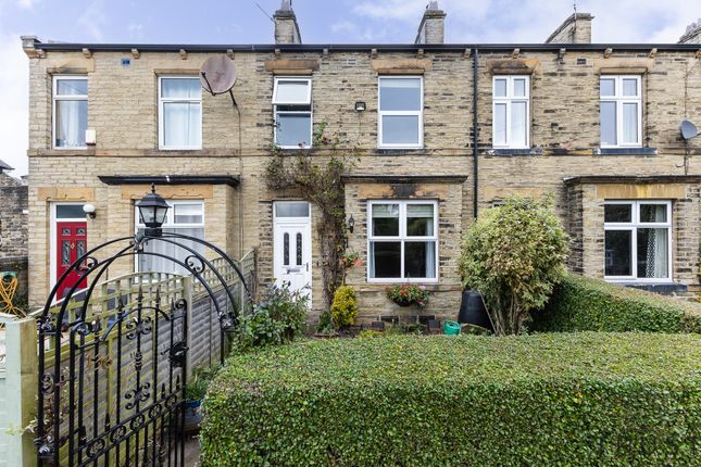 Dewsbury WF13 3 bed terraced house for sale