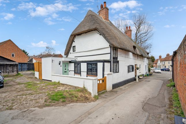 2 bedroom cottage for sale