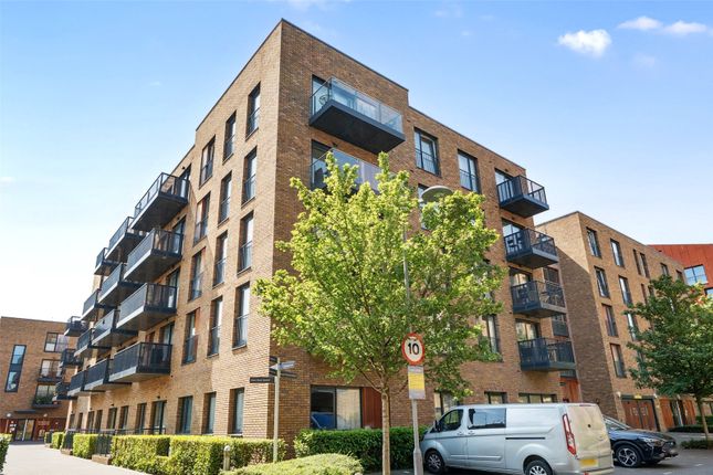 Whiting Way, Marine Wharf, SE16 2 bed apartment for sale