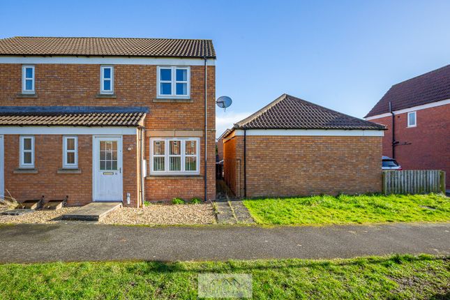 Frankham Close, Sheffield S25 3 bed semi