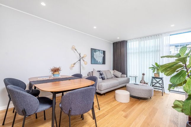 2 bed flat