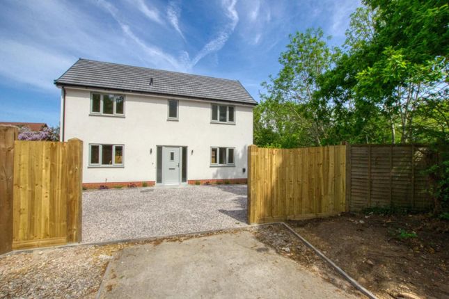 3 bed detached house