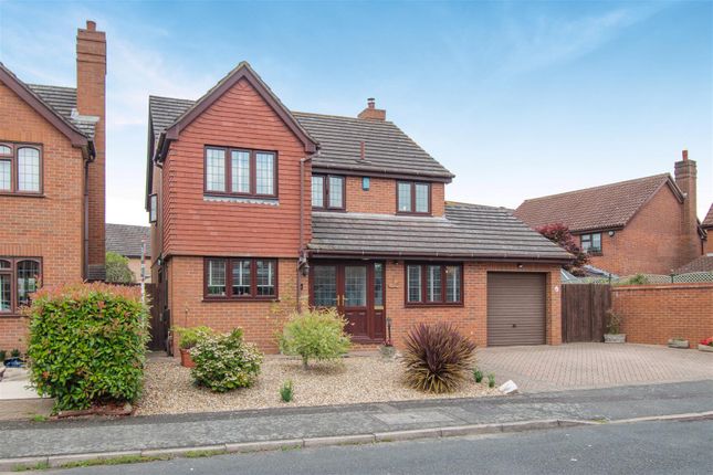 4 bed detached house