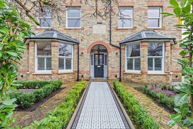 Montagu Road, Datchet, Slough, Berkshire 6 bed detached house for sale