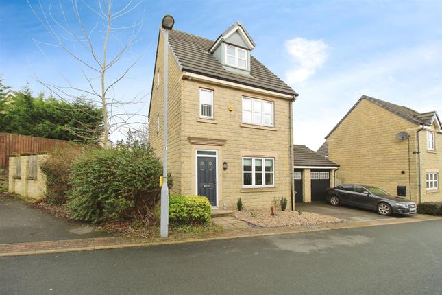 Mill Race Lane, Bradford BD4 4 bed detached house for sale