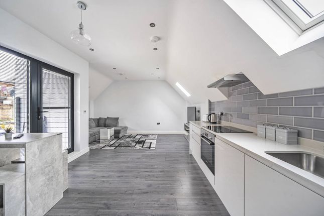 Elm Park, Stanmore, HA7 1 bed maisonette for sale