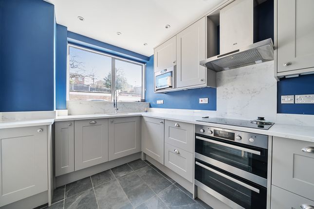 Oaklands Road, Bromley 2 bed maisonette for sale