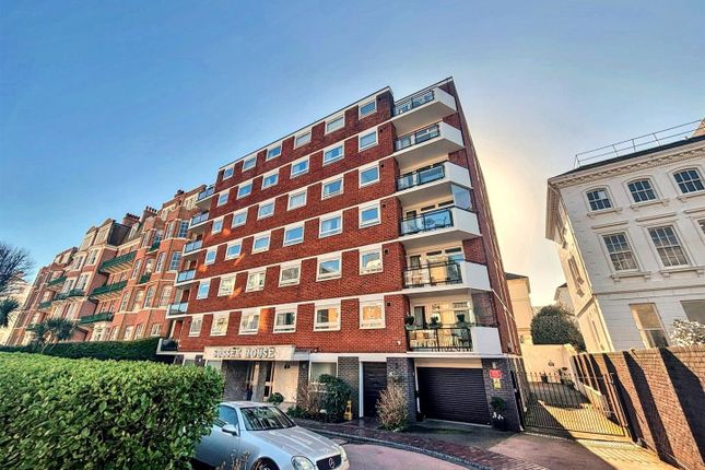 Hartington Place, Eastbourne 2 bed flat for sale