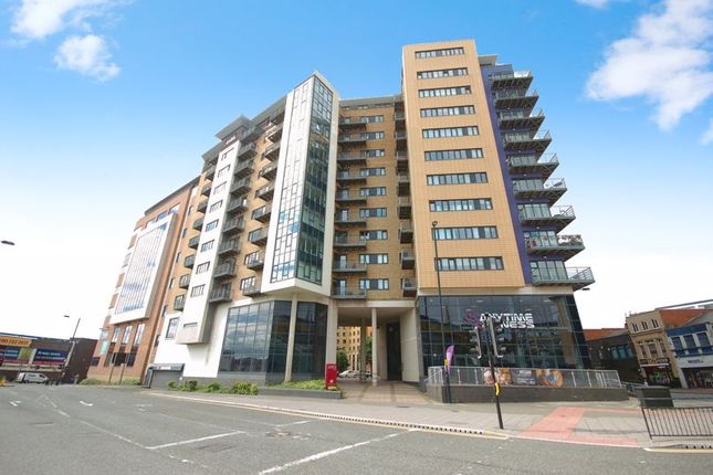 2 bedroom flat for sale
