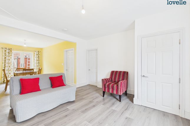 4 bedroom terraced house for sale