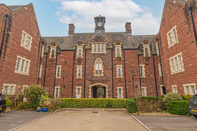 Sarno Square, Abergavenny, NP7 2 bed flat for sale