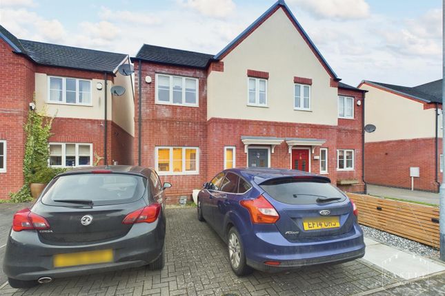 3 bed semi-detached house