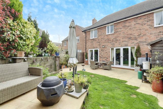 Daisy Lane, Loughborough LE12 4 bed detached house for sale