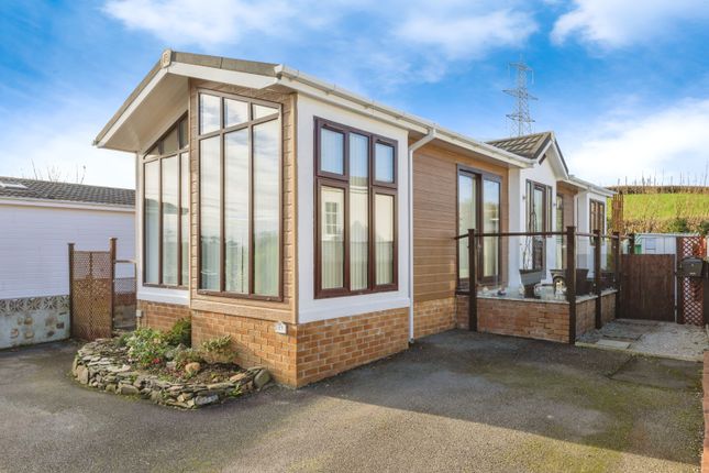 2 bedroom detached house for sale