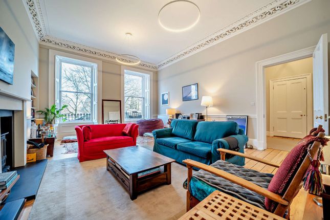 Castle Terrace, Edinburgh, Midlothian 4 bed maisonette for sale