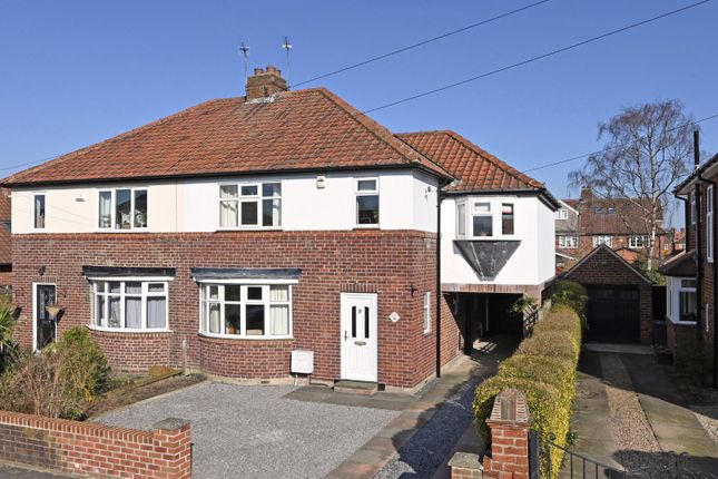 Westlands Grove, Stockton Lane, York... 4 bed semi