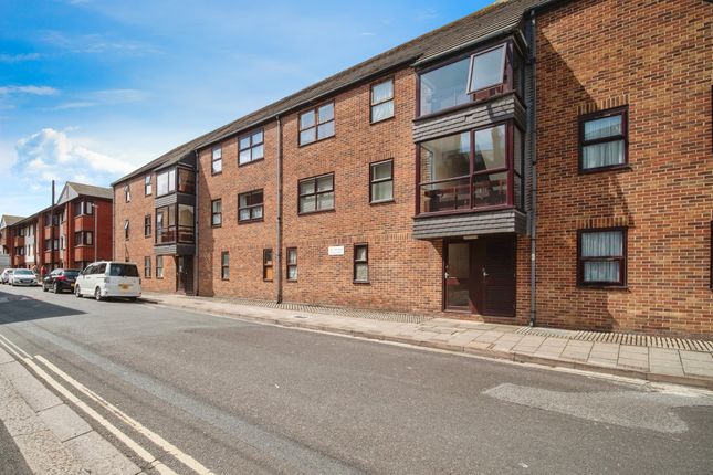 1 bed flat