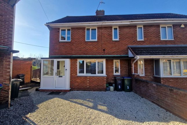 3 bed semi-detached house