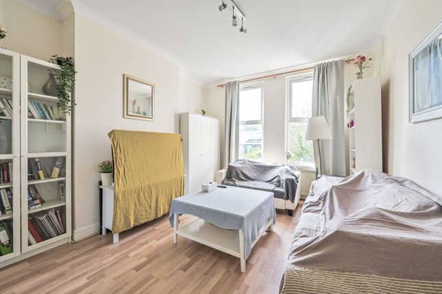 Woodside Lane, Woodside Park, London... 2 bed flat for sale