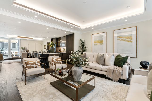 Queen Anne's Gate, London SW1H 2 bed flat for sale