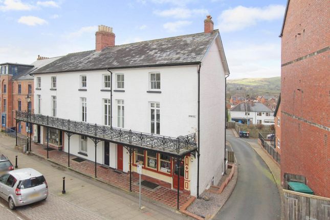 High Street, Llandrindod Wells, LD1 2 bed townhouse for sale