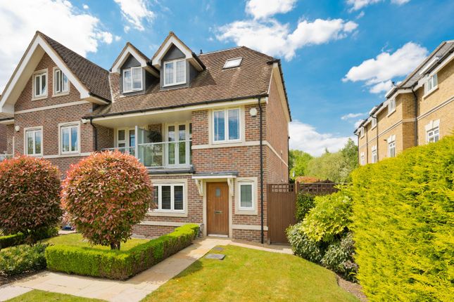 Thomas More Gardens, Esher, Surrey, KT10 4 bed end of terrace house for sale