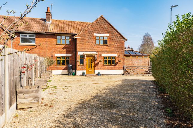 3 bed semi-detached house