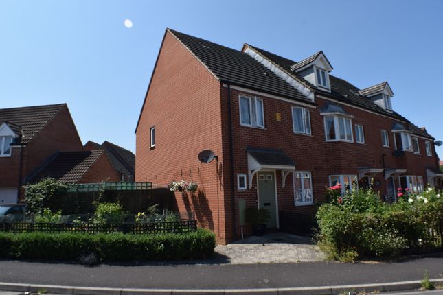 Meadowlands Avenue, Bridgwater TA6 3 bed end of terrace house for sale