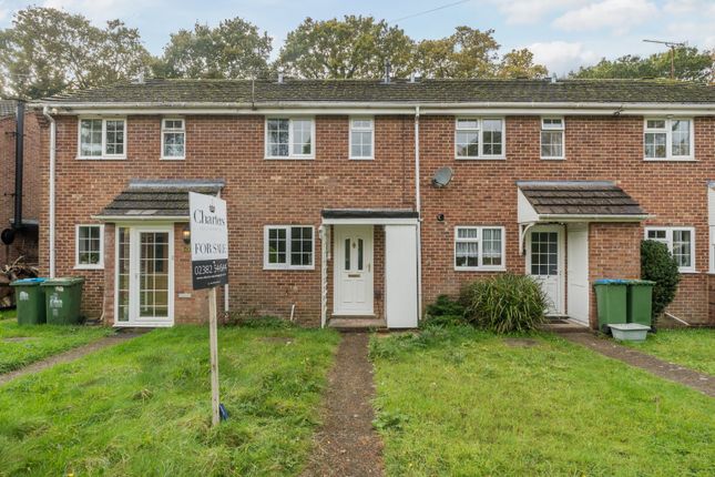 Siskin Close, Lordswood, Southampton... 2 bed terraced house for sale