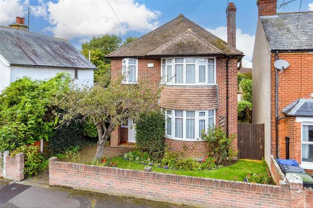 3 bed detached house