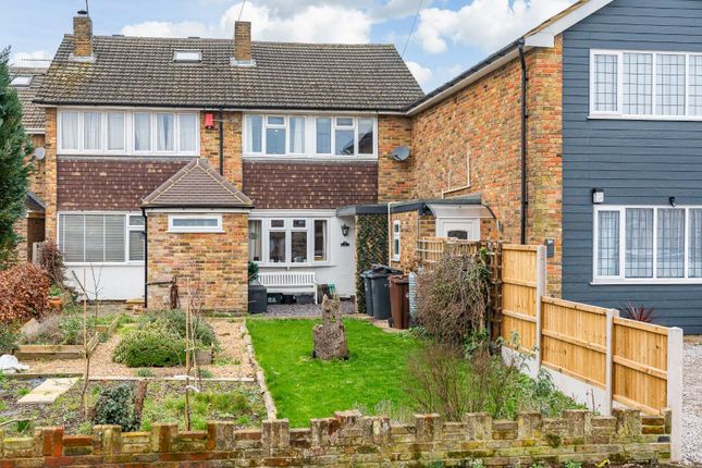 4 bed semi-detached house