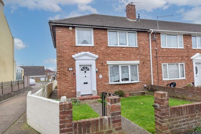 3 bedroom end of terrace house for sale