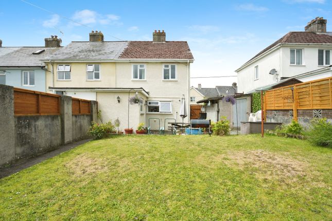 3 bed end terrace house