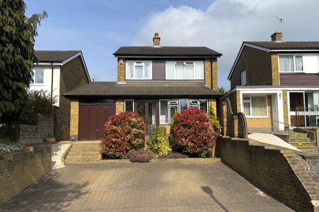 Chelsfield Lane, Orpington, BR5 3 bed detached house for sale