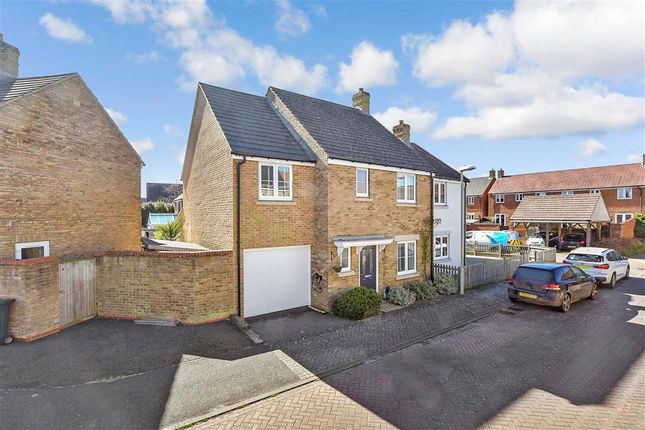 Downsberry Road, Ashford, Kent 4 bed semi