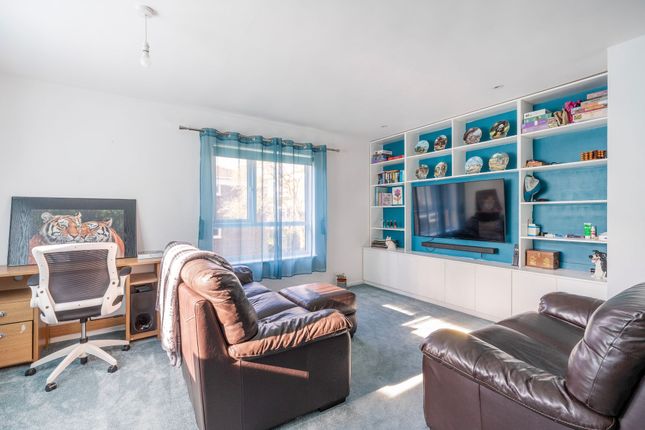 Knowland Grove, Norwich 2 bed flat for sale