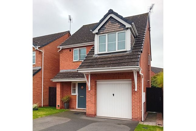 3 bed detached house