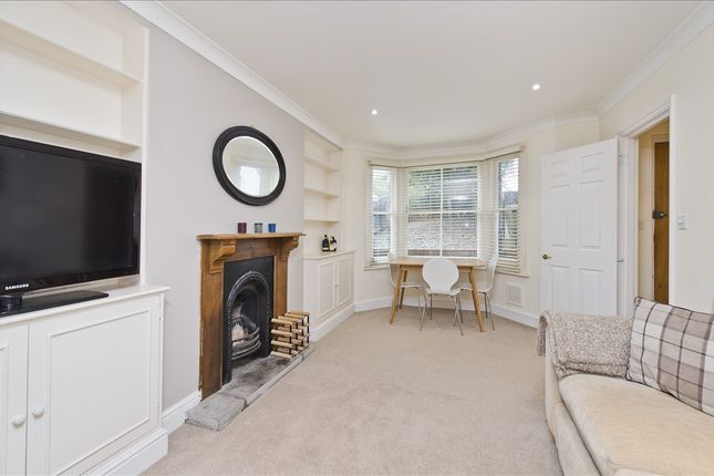 Shepherd's Bush W12 W12 1 bed flat for sale