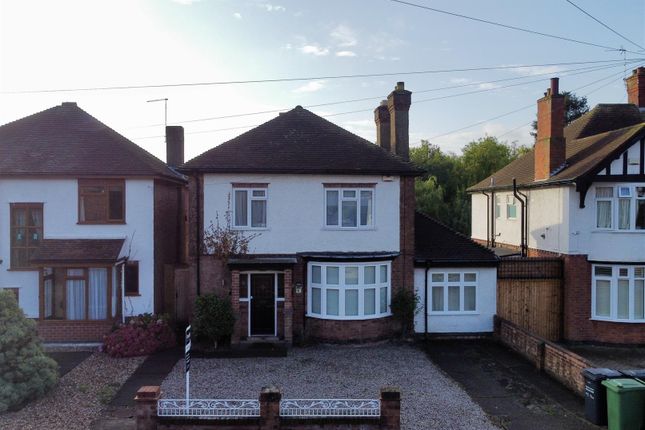 3 bed detached house