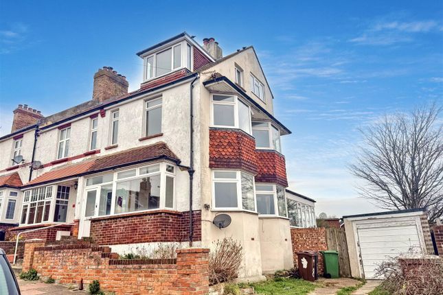 3 bed end terrace house