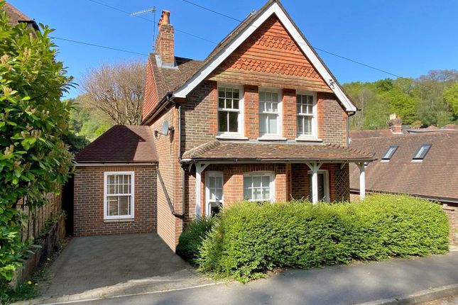 3 bed detached house