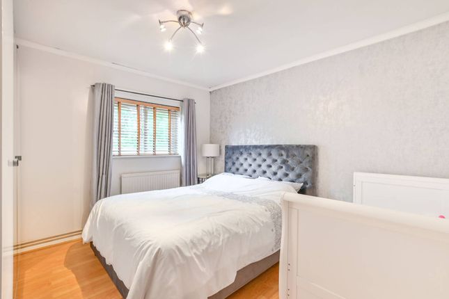 2 bed flat