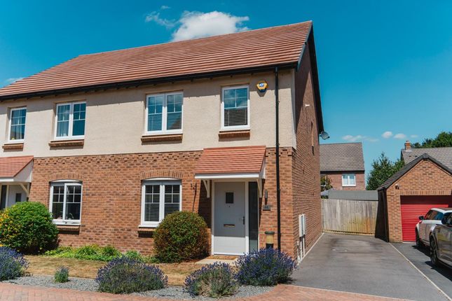 3 bed semi-detached house