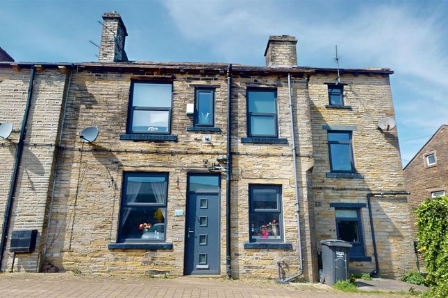 West Street, Shelf, Halifax 2 bed end of terrace house for sale
