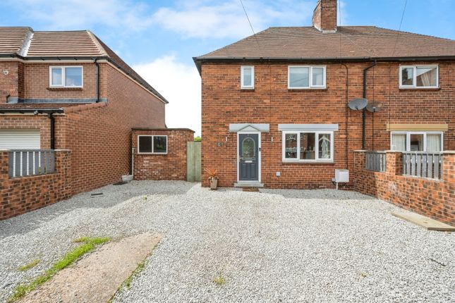 2 bedroom semi-detached house for sale
