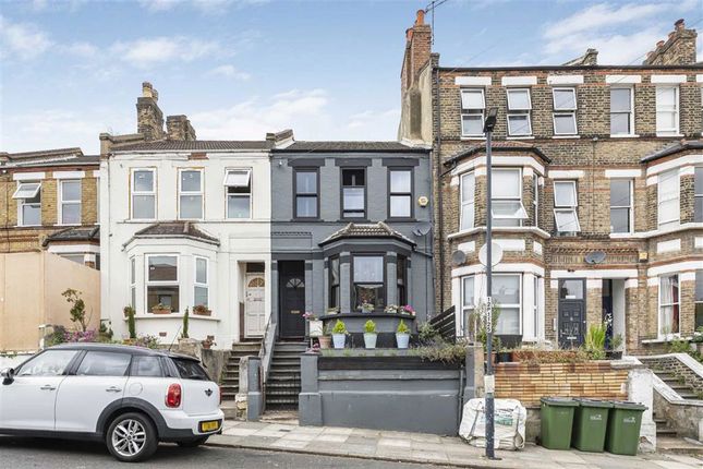 Piedmont Road, London SE18 3 bed terraced house for sale