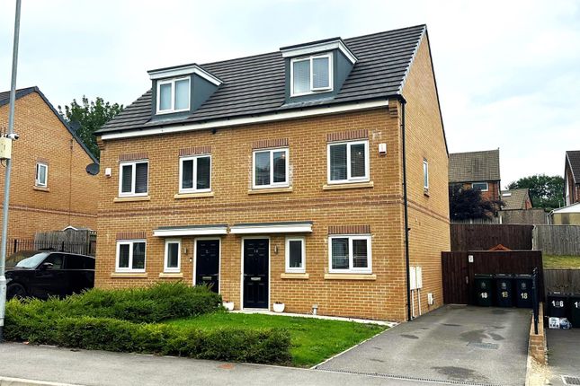 3 bed semi-detached house