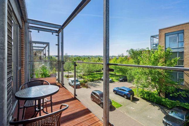 Hunsdon Court, Goddard Drive, Bushey 1 bed flat for sale