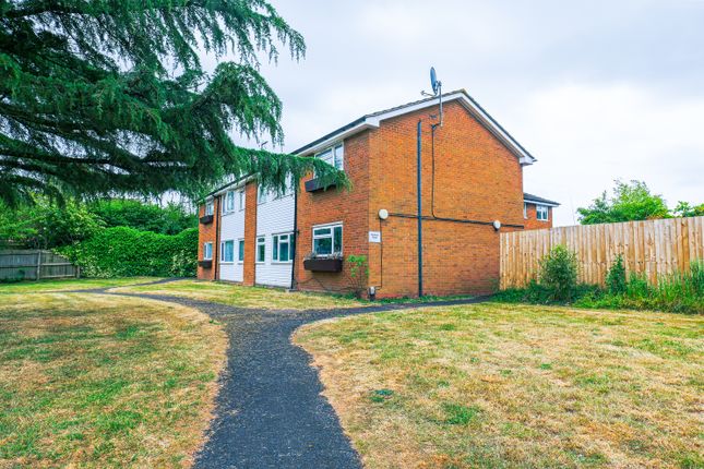 2 bed flat